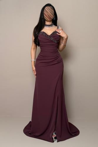 Long Oud Dress with Soft Pleats and Bead Embroidery from Mleha.