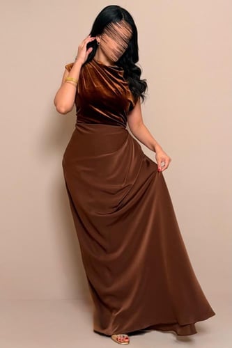 فستان أنيق بقصة لف باللون البني