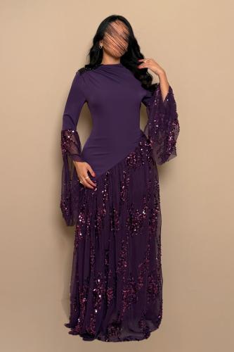 فستان سهرة بنفسجي بقصة مائلة وأكمام شفافة لامعة