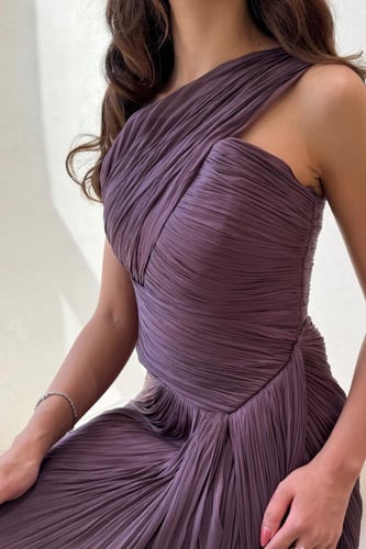 فستان بنفسجي كت بكسرات ناعمة