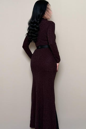 فستان سهرة بنفسجي بتفاصيل أنيقة من مليحة