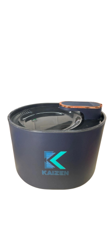 نافورة مياه للقطط صغيرة