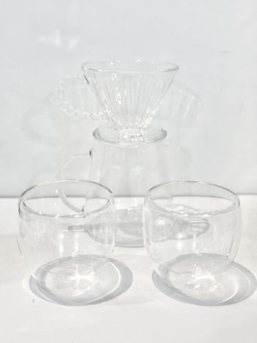 طقم سيرفر قهوة مع فنجانين مرسوم يدوي