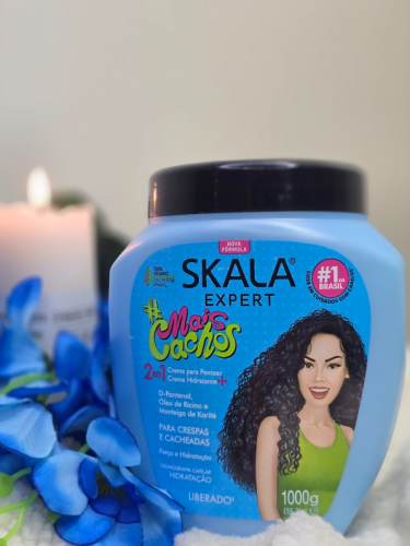 كريم معالج ومرطب مور كيرلز من سكالا