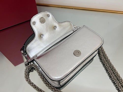 فالنتينوا سلفر لامع ساده