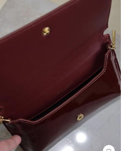 سالوران لامع