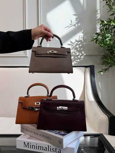 كيلي - قفل فضي 22 سم