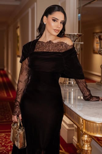 فستان سهره بني مخمل دانتيل أنيق