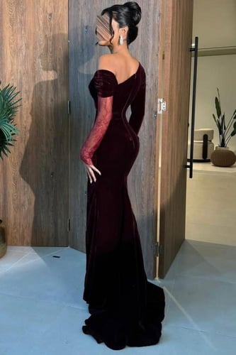 فستان مخمل أوف شولدر كم دانتيل لونين