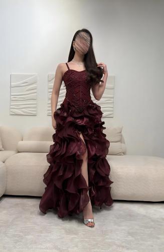 فستان سهره ميكادو المزين بالتطريز اليدوي وكرنكر مز...