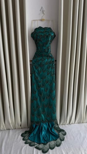 فستان سهره زمردي مطرز كامل