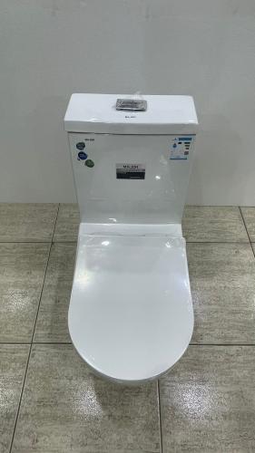 مرحاض افرنجي ابيض موديل 5968 ماجو مقاس 25