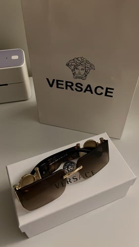 نظارة VERSACE