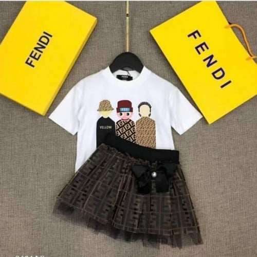 طقم فندي بنات