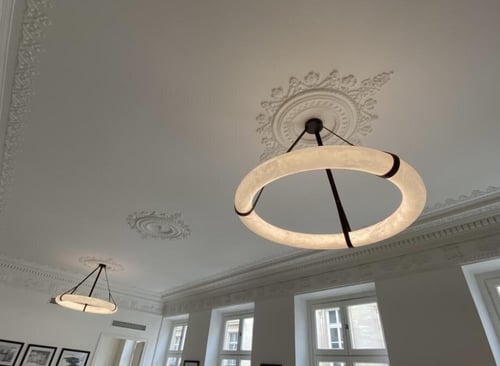 نجف علاقي مودرن 2 متر اسود لون الانارة 3 اضاءات 36...