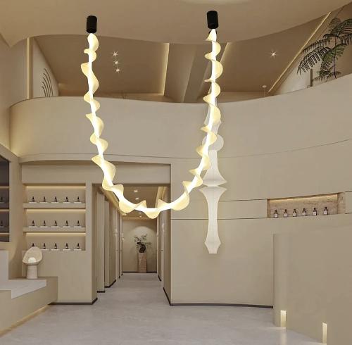 نجف مودرن فاخر أسود لون الانارة أصفر 65 واط