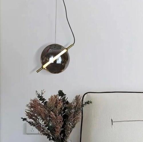 نجف علاقي مودرن فاخر اسود لون الانارة اصفر 9 واط 2...