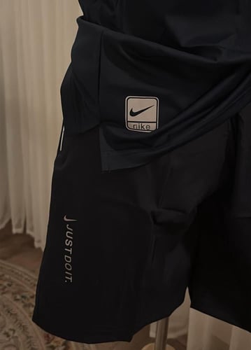 شورت نايك رجالي لون كحلي