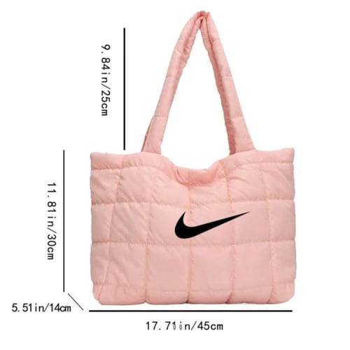 شنطة نايك للجيم باللون الوردي