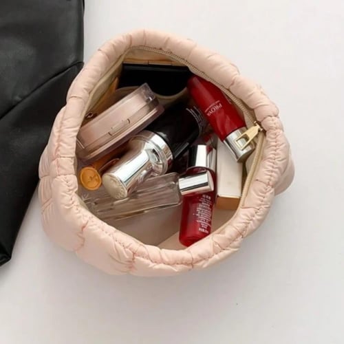 شنطة نايك حجم صغير لون وردي