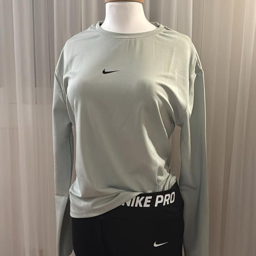 تيشرت نايك لون زيتي فاتح كم طويل