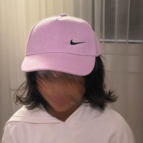 كاب نايك لون بنفسجي فاتح
