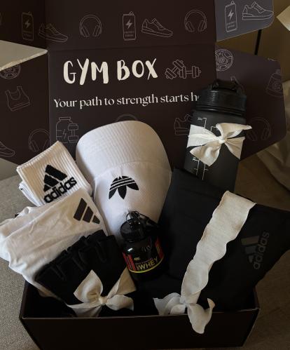 بكج هدية رجالي أديداس باللون الأسود