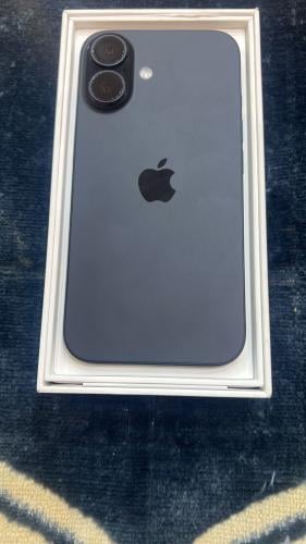iphon 16اسود 2sem مستعمل