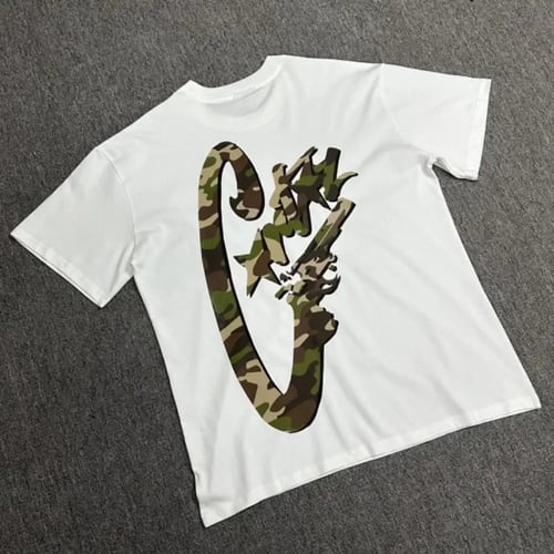 C T-shirt