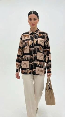 The shirt of the dignity of the horse