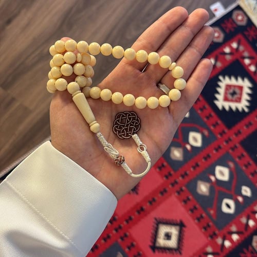 مسباح بكلايت بلون شبيه العاج - طربزونه فضة