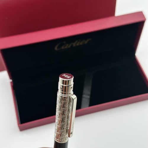 قلم كارتير فضي واسود