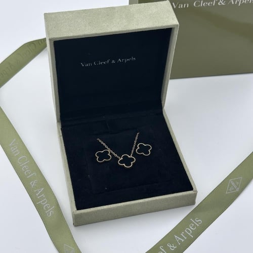 سلسال وحلق فانكليف اسود