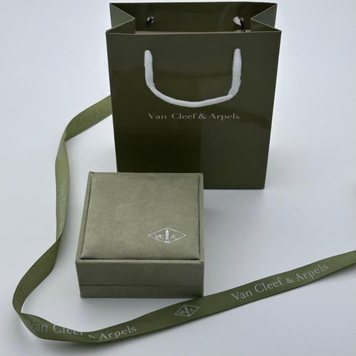 سوارة فانكليف ٥ وردات لؤلؤي