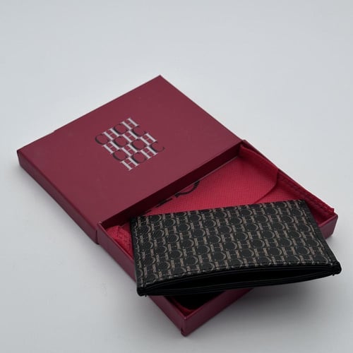 محفظة كارولينا هيريرا CH اسود