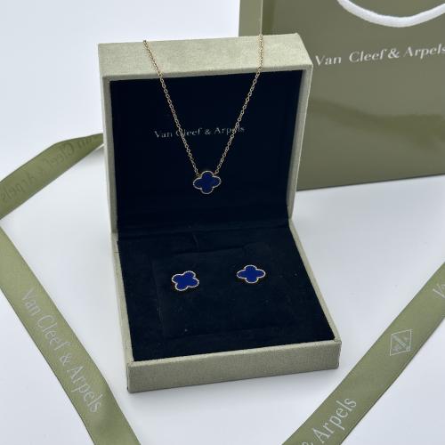 سلسال وحلق فانكليف كحلي