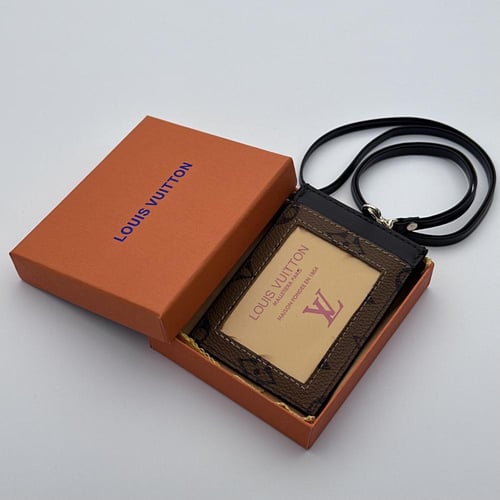 حامل بطاقات عمل لويس فيتون بني داكن