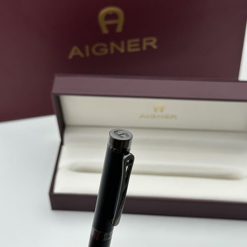 قلم اقنر اسود مطفي كامل