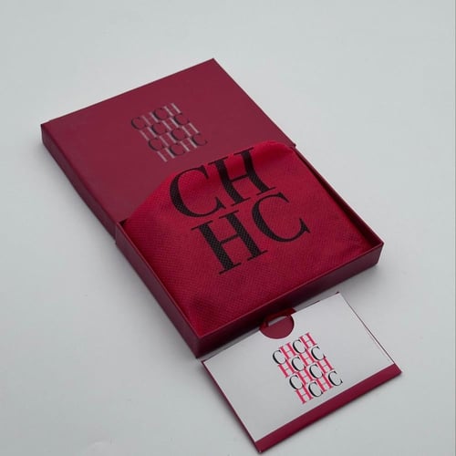 محفظة كارولينا هيريرا CH اسود