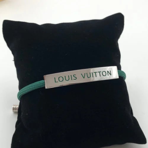 سوارة لويس فيتون قماش اسود