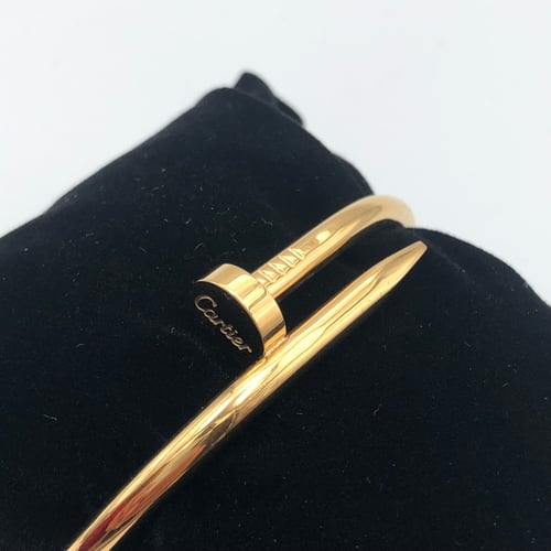 سوارة كارتير مسمار ستيل ذهبي