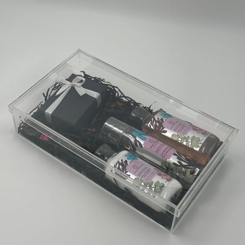 بوكس عناية للجسم مع اكسسوار