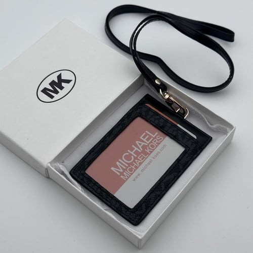 حامل بطاقات عمل مايكل كورس MK اسود