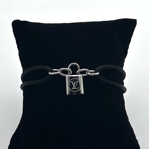 سوارة لويس فيتون قفل اسود