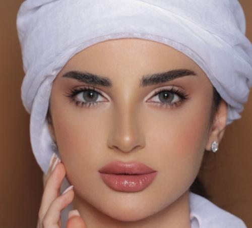 عدسات ليمونس الشهرية-أمبر