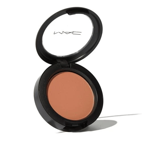 احمر خدود بلاشر ماك