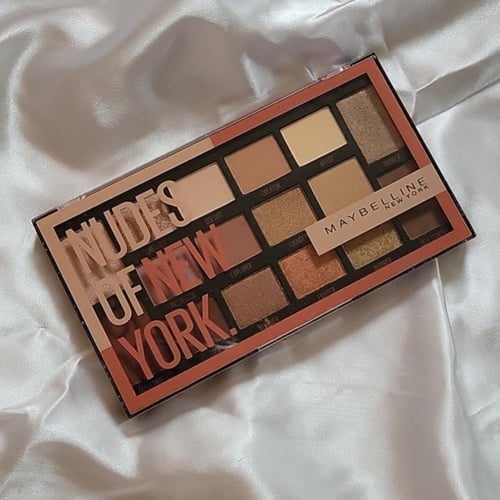 باليت شدو ميبلين NUDES OF NEW YORK