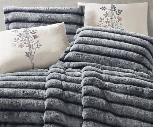 مفرش سرير أكاسيا شتوي فرو أرنب مزدوج 6 قطع - رصاصي...