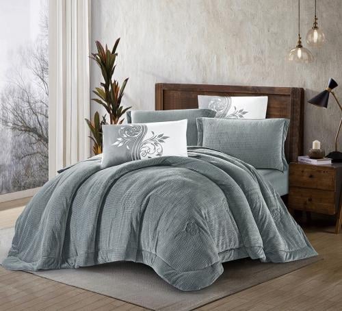 مفرش سرير شتوي جاكاراندا مخمل مفرد ونص 4 قطع لون ر...