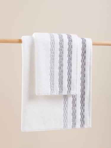 منشفة استحمام كانون قطن 100% فائقة النعومة -أبيض